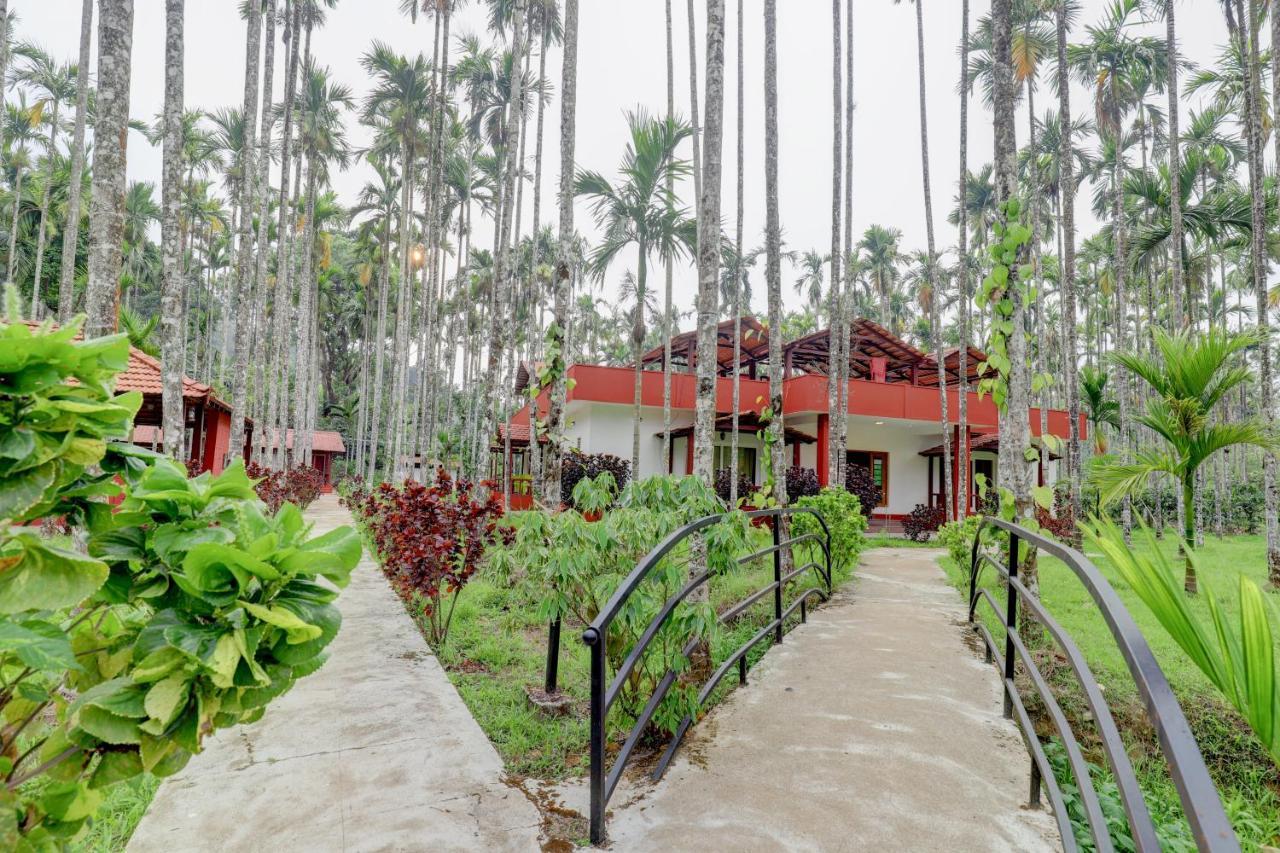 Ezzenza Areca Resort Madikeri Exterior photo